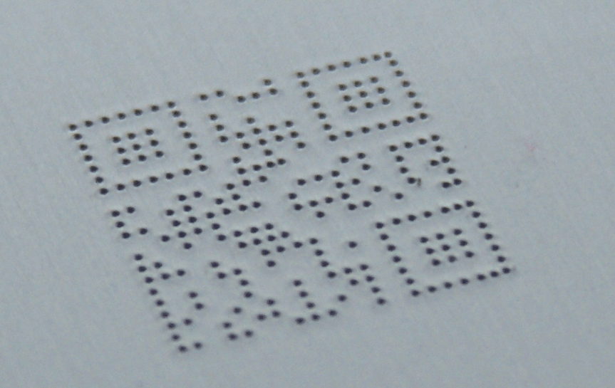 QR-kod märkt i metall